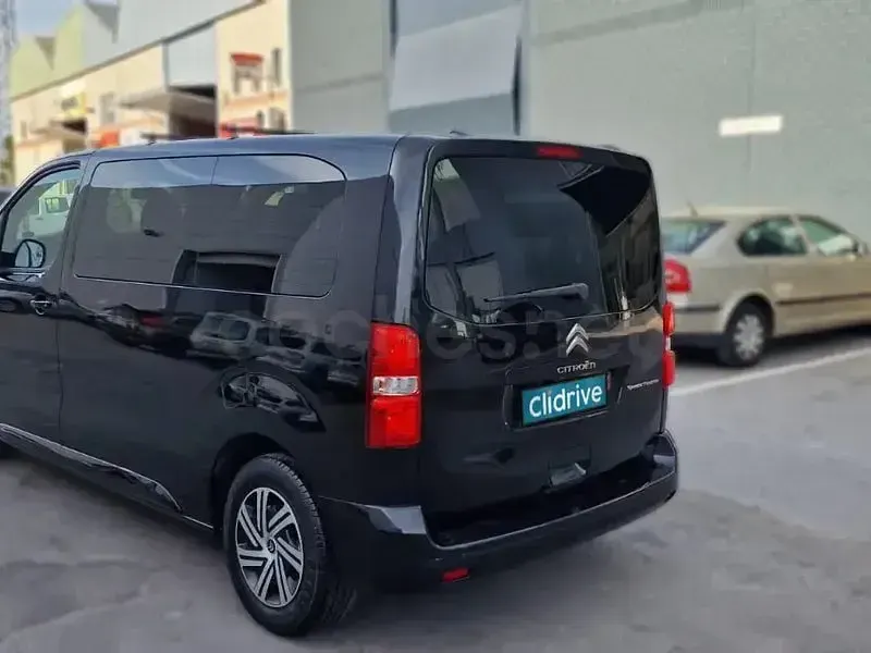 Usado Citroën Spacetourer Feel 116 CV (85 kW) 2017 Negro Monovolumen