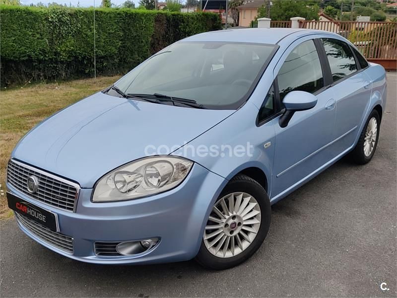 Azul Usado 2007 Fiat Linea Emotion Berlina | 4695 € - Imagen 1/4