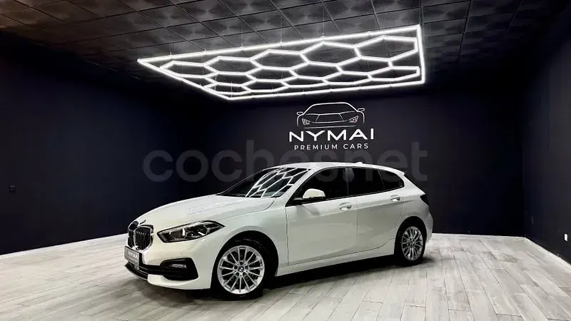 Usado BMW 118 150 CV (110 kW) 2021 Blanco Berlina