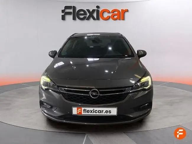 Usado Opel Astra Innovation 150 HP (110 kW) 2019 Cinzento Carrinha