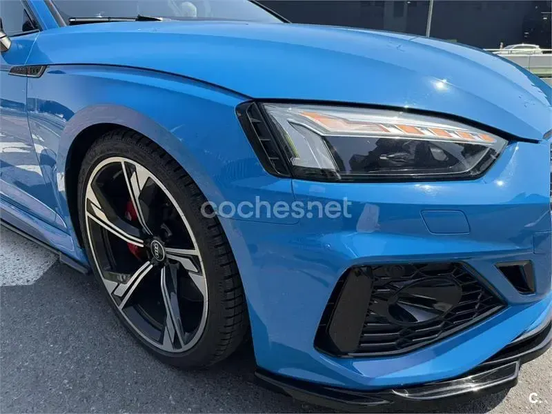 Usado Audi RS5 Sportback 450 CV (330 kW) 2022 Azul Berlina