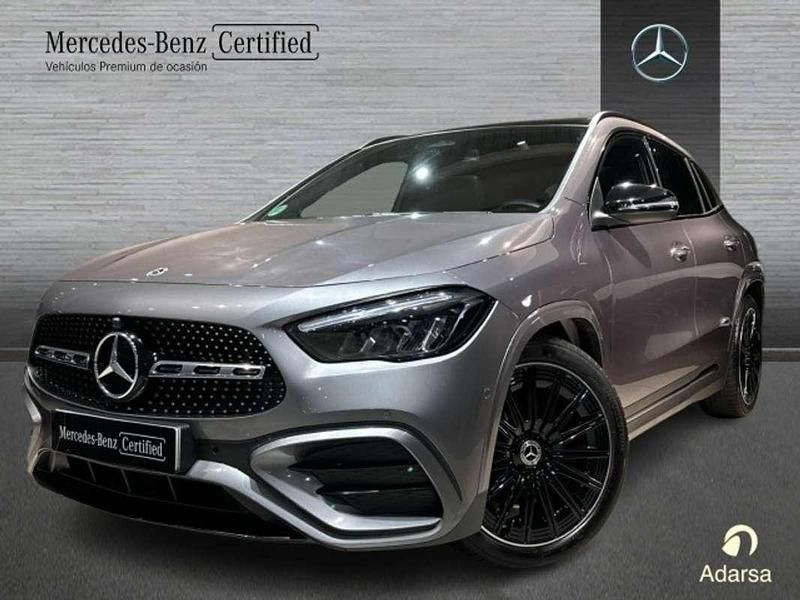 Usado Mercedes GLA200 150 CV (110 kW) 2025 Gris SUV