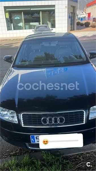 Usado Audi A4 130 CV (95 kW) 2004 Negro Berlina