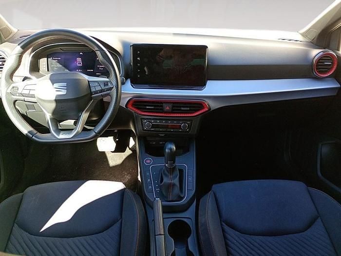 Usado Seat Ibiza FR 150 CV (110 kW) 2024 Gris / plata Utilitario