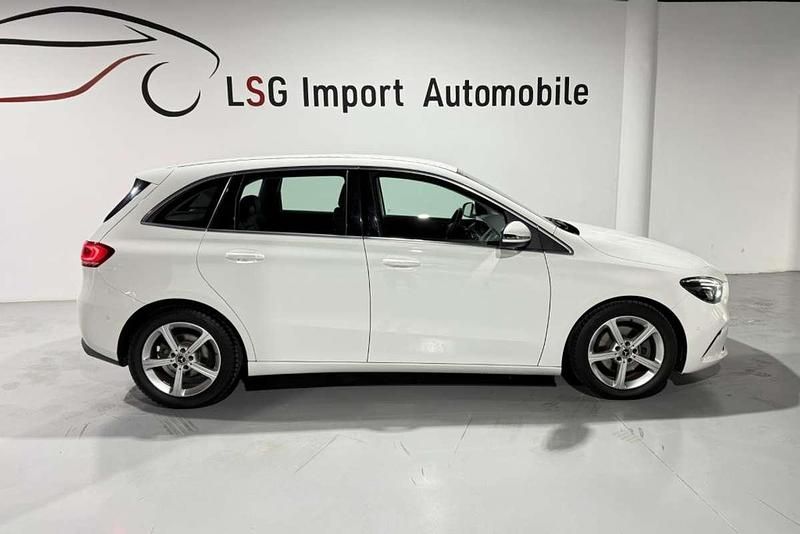 Usado Mercedes B200 150 CV (110 kW) 2020 Blanco Utilitario