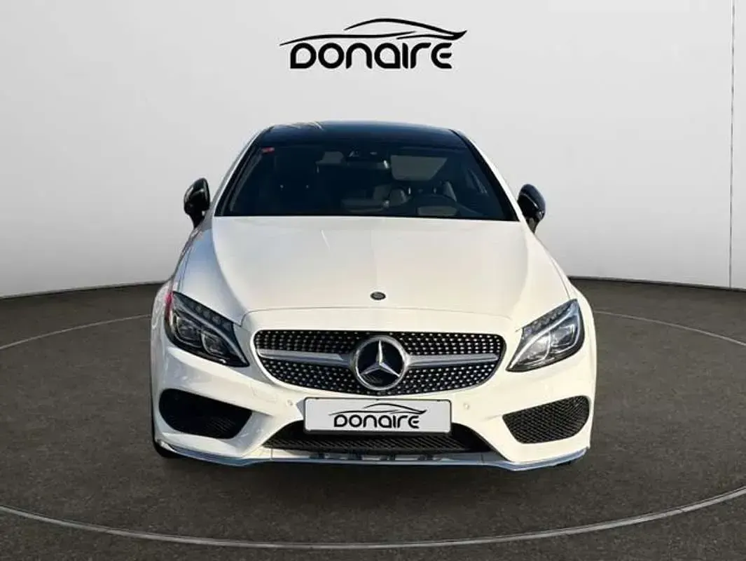 Usado Mercedes C250 AMG line 204 CV (150 kW) 2016 Negro Coupe