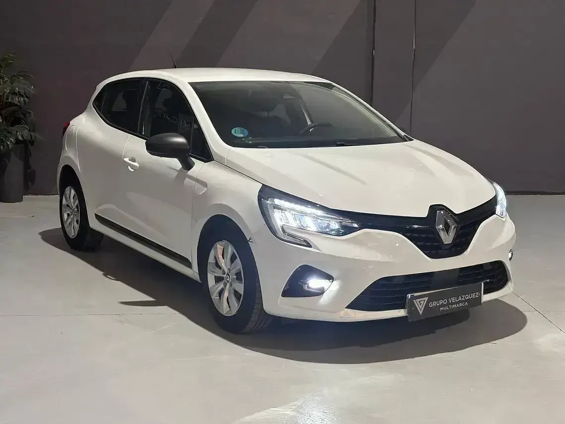 Usado Renault Clio V Business 100 CV (73 kW) 2022 Blanco Berlina