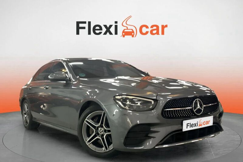 Gris Usado 2021 Mercedes E220 Berlina | 33.990 € (Buen precio) - Imagen 1/4