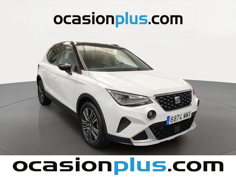 Usado Seat Arona Xperience 110 CV (80 kW) 2024 Blanco SUV