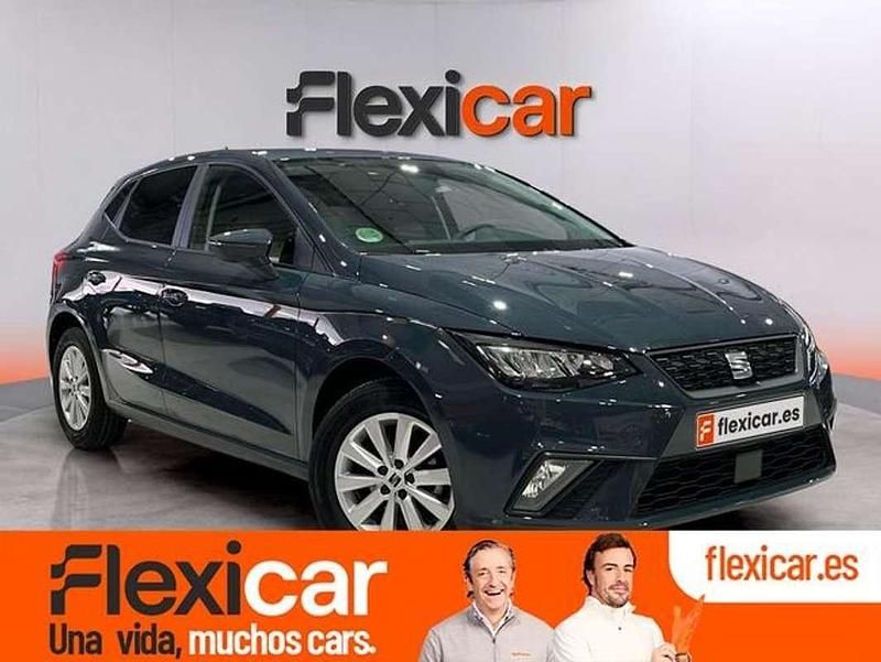 Usado Seat Ibiza Style 80 CV (58 kW) 2025 Gris Utilitario