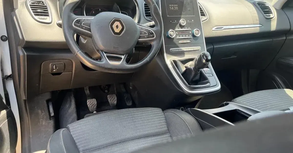 Usado Renault Scenic E-Tech Edition One 110 CV (80 kW) 2017