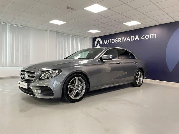 Usado Mercedes E220 194 CV (142 kW) 2020 Gris selenita (metalizado) Berlina