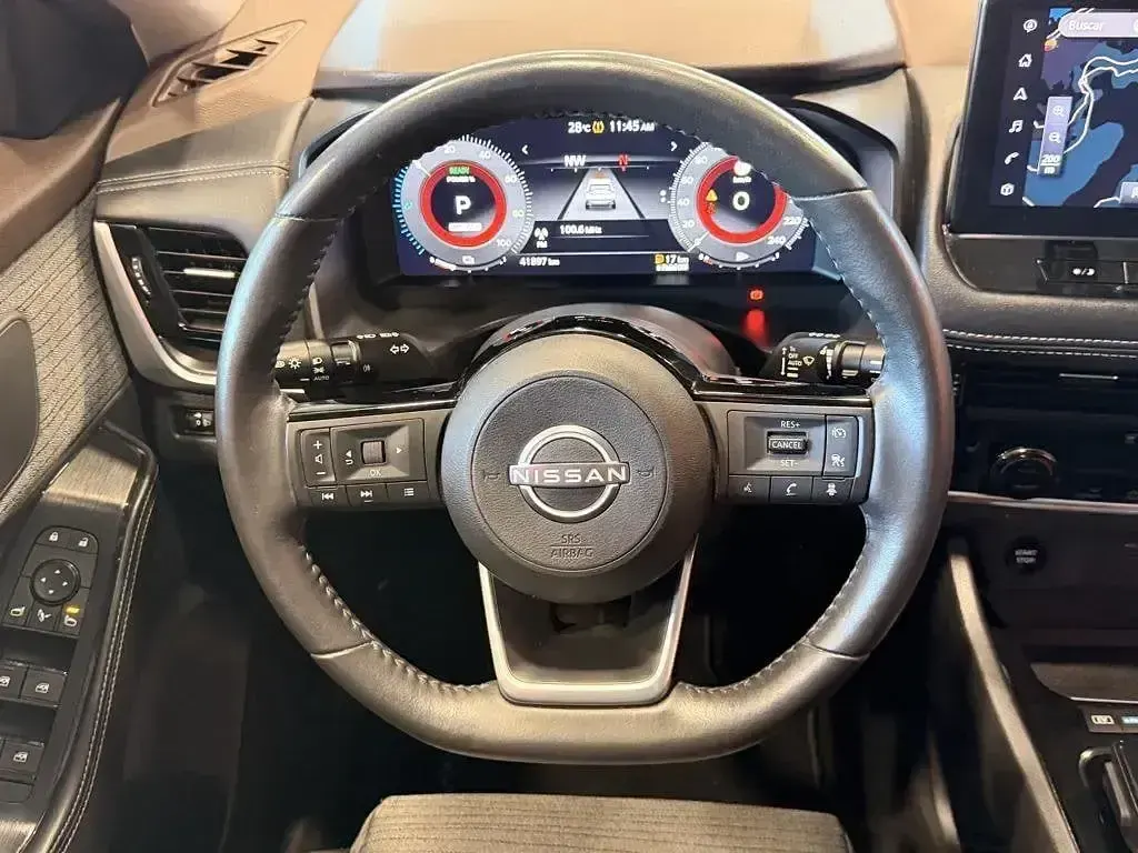 Usado Nissan X-Trail N-Connecta 204 CV (150 kW) 2024 Gris SUV