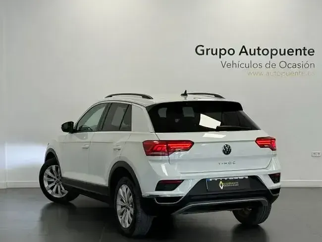Usado VW T-Roc Advance 110 CV (80 kW) 2021 Blanco SUV
