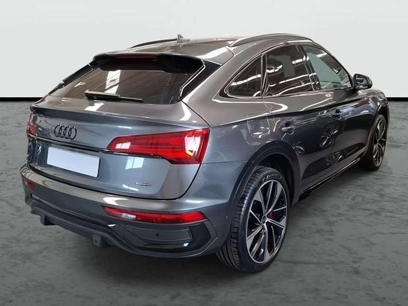 Usado Audi Q5 Sportback Competition 299 CV (219 kW) 2024 Gris SUV