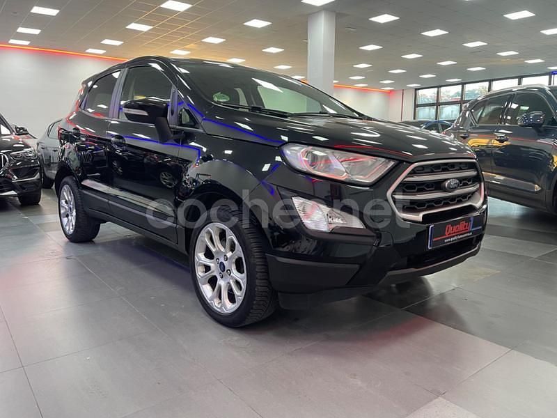 Usado Ford Ecosport Trend 125 CV (91 kW) 2019 Gris / plata SUV