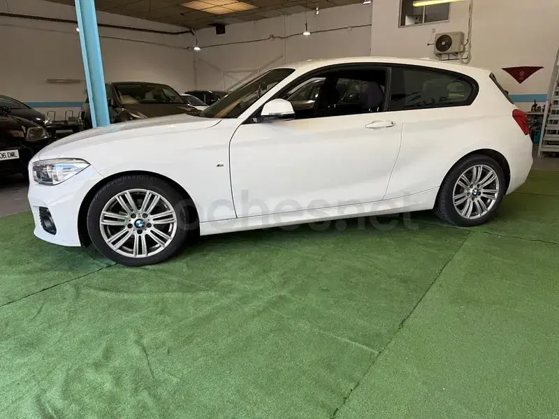 Usado BMW 118 Comfort Edition 150 CV (110 kW) 2017 Blanco Utilitario