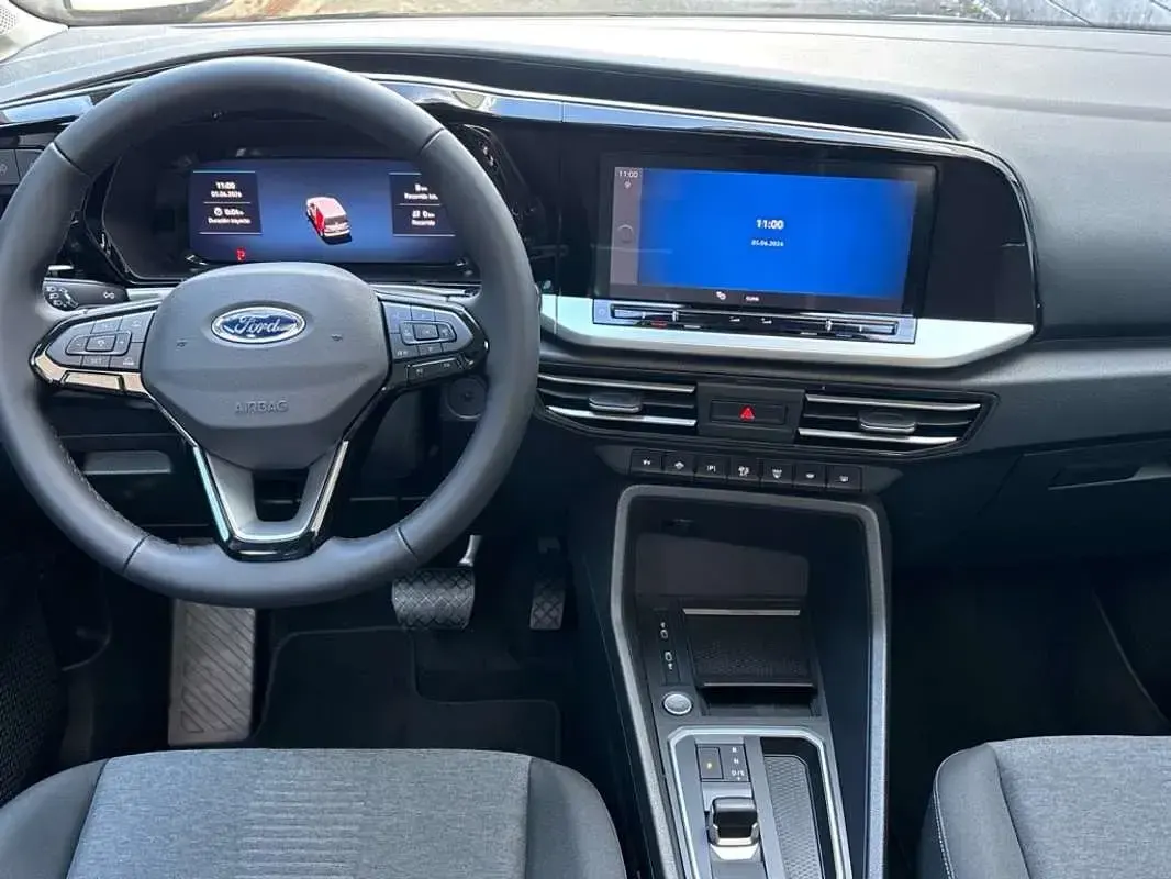 Nuevo Ford Tourneo Active 150 CV (110 kW) 2026 Gris Monovolumen