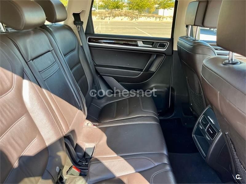 Usado VW Touareg 245 CV (180 kW) 2012 Blanco SUV