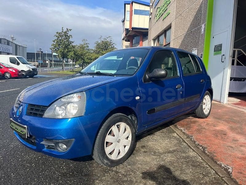 Usado Renault Clio II Authentique 75 CV (55 kW) 2007 Azul Berlina