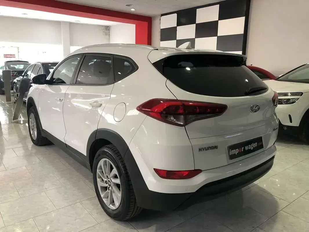 Usado Hyundai Tucson 116 CV (85 kW) 2018 Blanco SUV