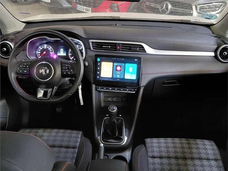 Usado MG ZS Comfort 106 CV (77 kW) 2025 SUV