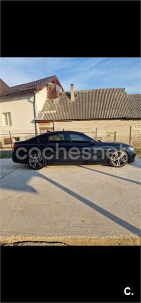 Azul Usado 2016 BMW 730 Berlina | 25.000 € (Precio justo) - Imagen 1/4
