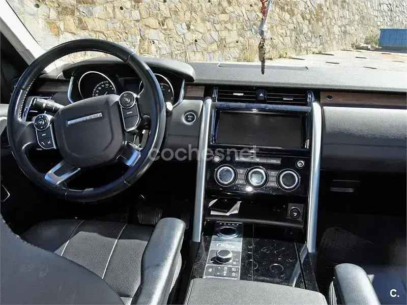 Usado Land Rover Discovery First Edition 258 CV (189 kW) 2018 Blanco SUV