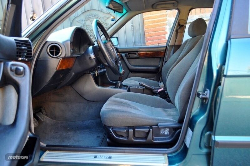 Usado BMW 525 Exclusive 143 CV (105 kW) 1995 Verde Berlina
