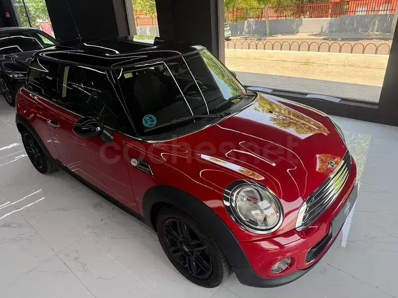 Usado Mini ONE 98 CV (72 kW) 2013 Rojo Utilitario