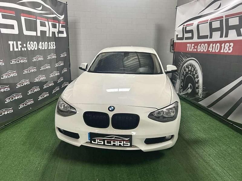 Usado BMW 118 143 CV (105 kW) 2013 Blanco Utilitario