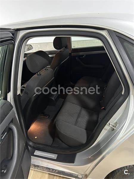Gris / plata Usado 2007 Audi A4 Berlina | 4950 € (Precio justo) - Imagen 1/4
