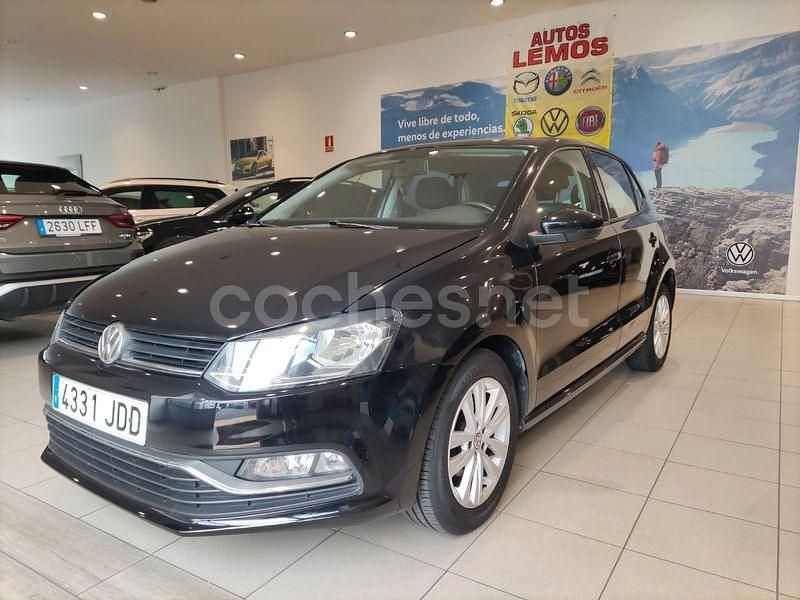 Usado VW Polo Advance 75 CV (55 kW) 2015 Negro Berlina