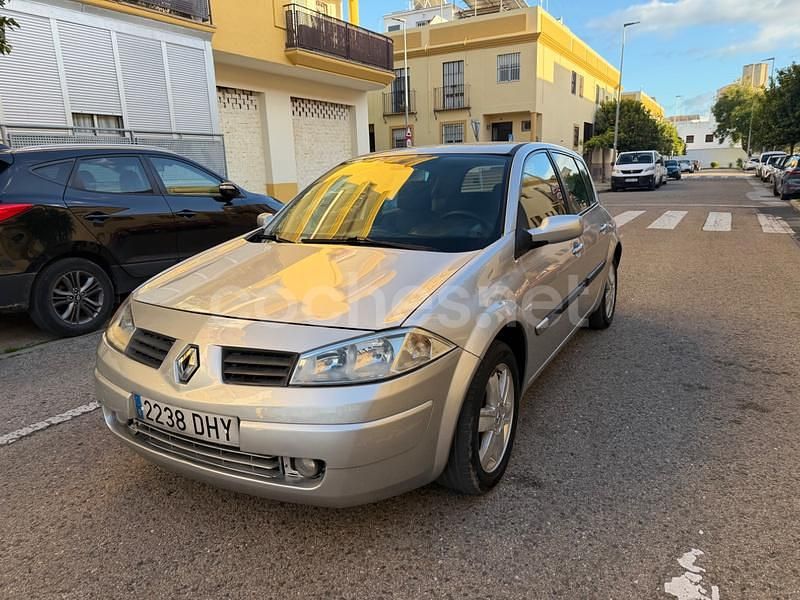 Gris / plata Usado 2006 Renault Mégane II Authentique Berlina | 2999 € (Precio justo) - Imagen 1/4