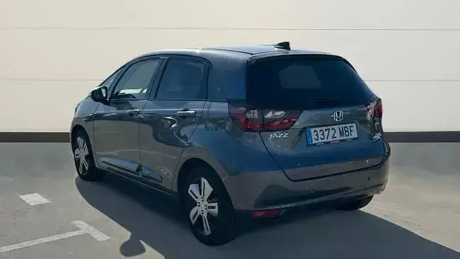 Usado Honda Jazz Executive 109 CV (80 kW) 2022 Gris Utilitario