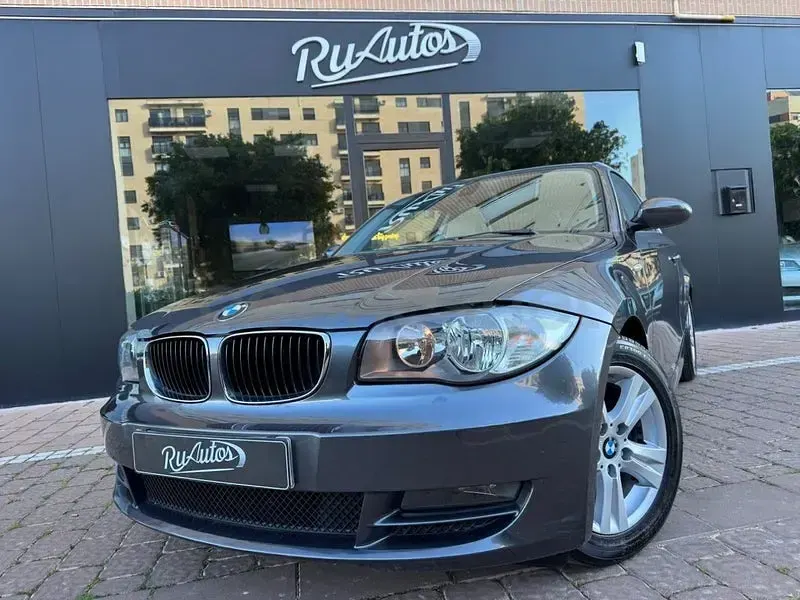 Usado BMW 120 Coupé 177 CV (130 kW) 2007 Azul Coupe