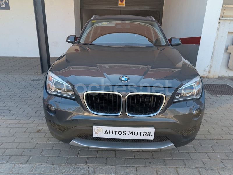 Gris / plata Usado 2013 BMW X1 SUV | 14.500 € - Imagen 1/4