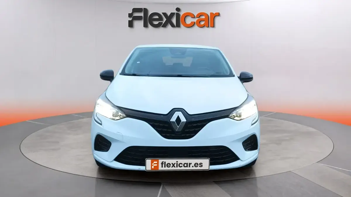 Usado Renault Clio V Business 100 CV (73 kW) 2021 Blanco Berlina