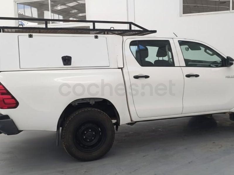 Usado Toyota HiLux 150 CV (110 kW) 2022 Blanco Pickup/Camioneta