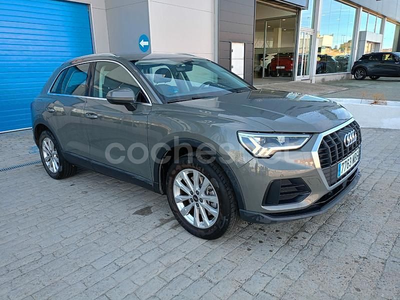 Gris / plata Usado 2022 Audi Q3 Advanced SUV | 34.800 € (Un poco caro) - Imagen 1/4