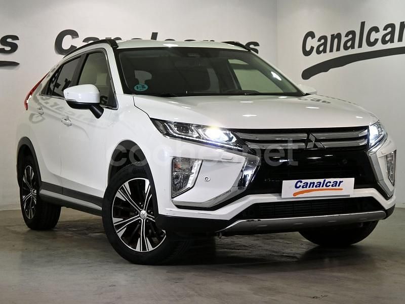 Usado Mitsubishi Eclipse Cross Motion 163 CV (119 kW) 2018 Blanco SUV