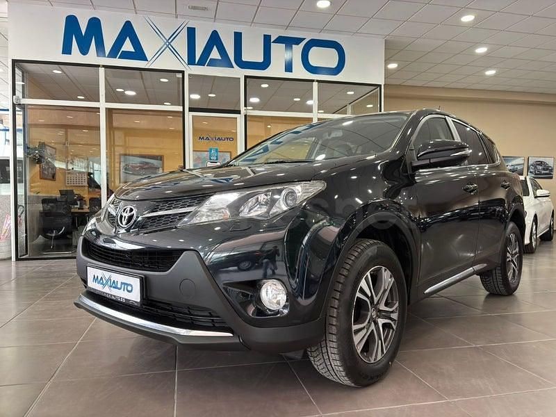 Negro Usado 2015 Toyota RAV4 Executive SUV | 22.900 € (Caro) - Imagen 1/4