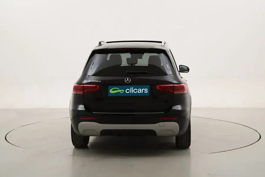 Begagnad Mercedes GLB200 150 HK (110 kW) 2021 SUV