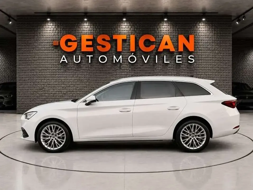 Usado Seat Leon XCELLENCE 205 CV (150 kW) 2021 Blanco Utilitario