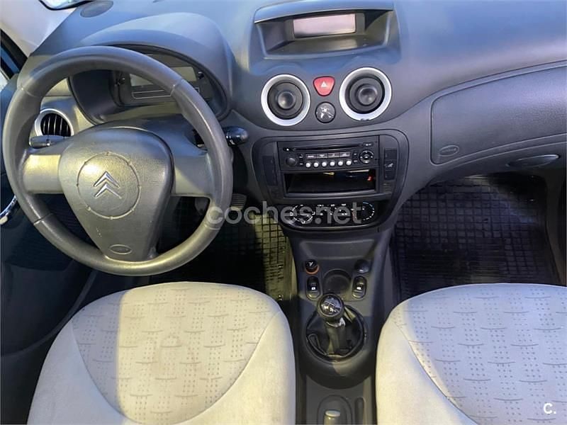 Usado Citroën C3 70 CV (51 kW) 2006 Azul Berlina