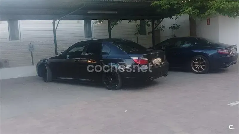 Usado BMW 520 163 CV (119 kW) 2007 Azul Berlina