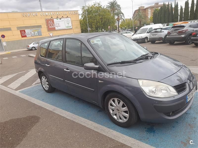 Gris / plata Usado 2007 Renault Scénic II Dynamique Monovolumen | 2500 € (Buen precio) - Imagen 1/4