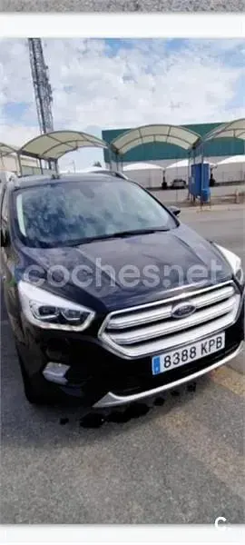 Usado Ford Kuga ST-Line 150 CV (110 kW) 2018 Negro SUV