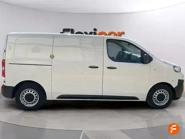 Usado Peugeot Expert 120 CV (88 kW) 2023 Blanco Van
