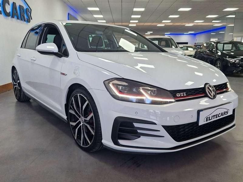 Używany VW Golf VII GTI 230 KM (169 kW) 2018 Biały Hatchback